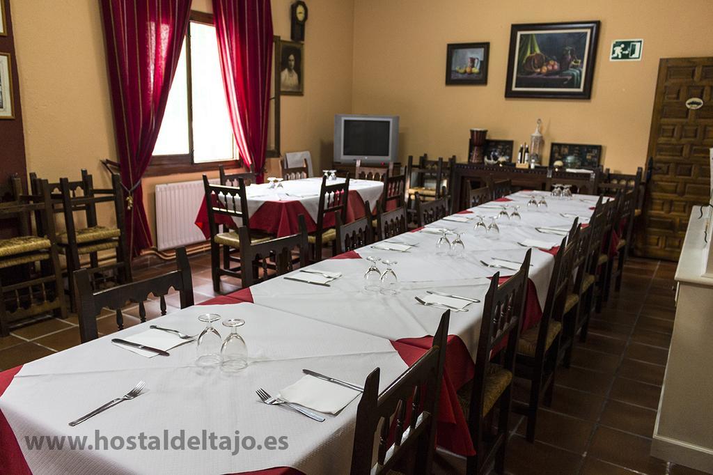 Hostal Del Tajo Peralejos de las Truchas Exteriér fotografie